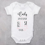weißer kurzarm Babybody personalisierbar mit Namen - gefertigt con Love & Faith