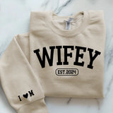 beiger Pullover personalisierbar - gefertigt von Love & Faith