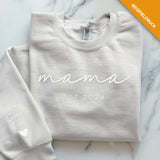 weißer Pullover personalisierbar Mama Slogan mit Kindernamen - gefertigt von Love & Faith
