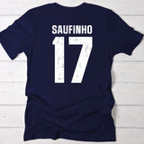 Saufinho - Personalisiertes T-Shirt für den Urlaub und für Trinkfreunde (schwarz/navy)