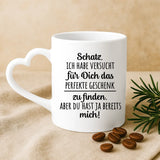 Weiße Tasse mit Herzhenkel und personalisiertem Namen – romantische Geschenkidee von Love & Faith