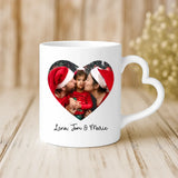 Weiße Tasse mit Herzhenkel und personalisiertem Namen – romantische Geschenkidee von Love & Faith
