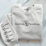 Weißer Pullover personalisiert mit Mamasaurus und Kindernamen gedruckt von Love & Faith