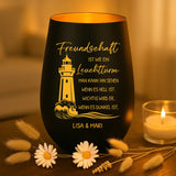 Graviertes Freundschafts-Windlicht schwarz-gold mit Leuchtturm und Namen von Love & Faith