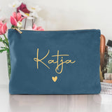 Personalisierte Samt blau Kosmetiktasche für MakeUp und Kosmetika mit Namen von Love & Faith