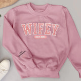 Your Wifey - Personalisierter Sweater für Ehefrauen