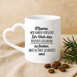 Weiße Tasse mit Herzhenkel und personalisiertem weihnachtlichem  Namen – romantische Geschenkidee von Love & Faith