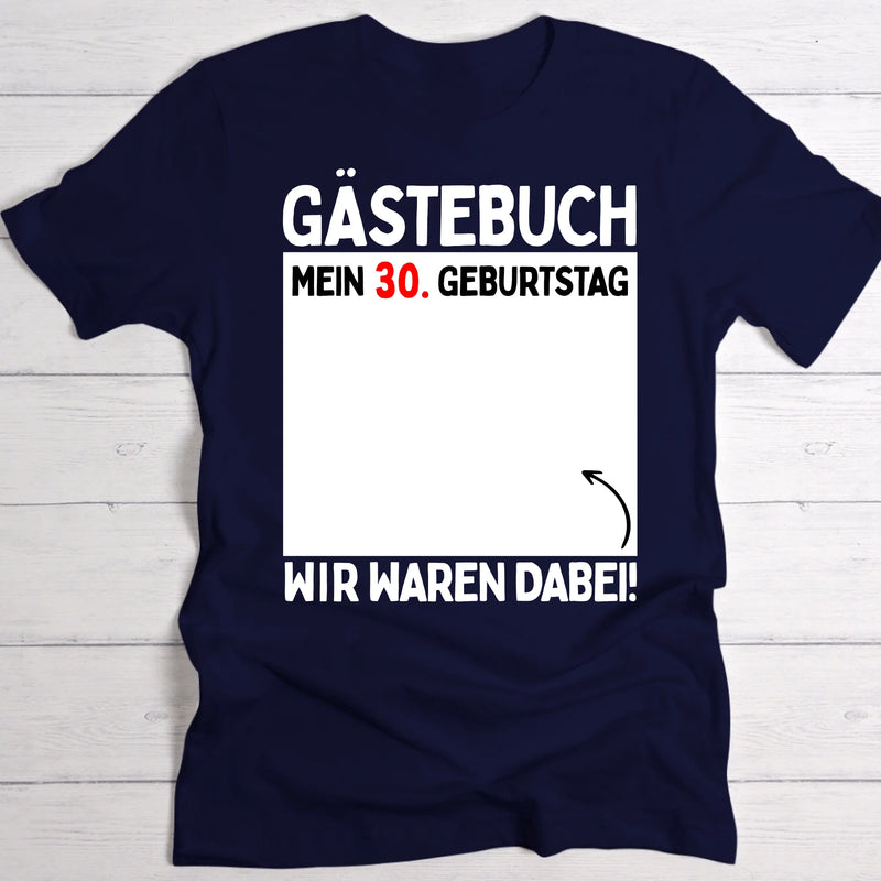 dunkeblaues female T-Shirt mit Fläche für Unterschriften als Party-Gästebuch Geburtstagsidee von Love & Faith