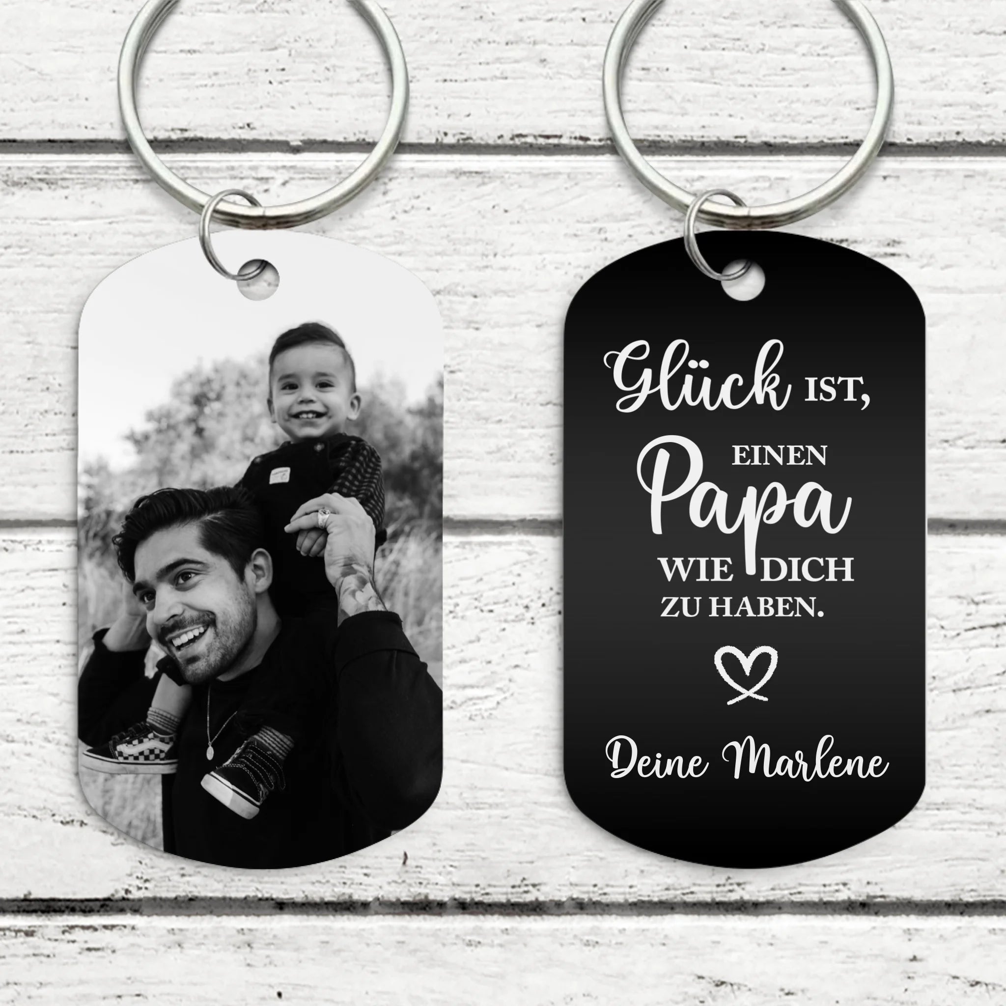 Schlüsselanhänger graviert mit "Glück ist, einen Papa wie dich zu haben" personalisiert von Love & Faith