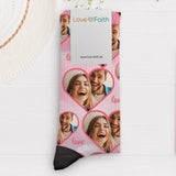 LOVE - Personalisierte Socken mit eigenem Foto in Herzform