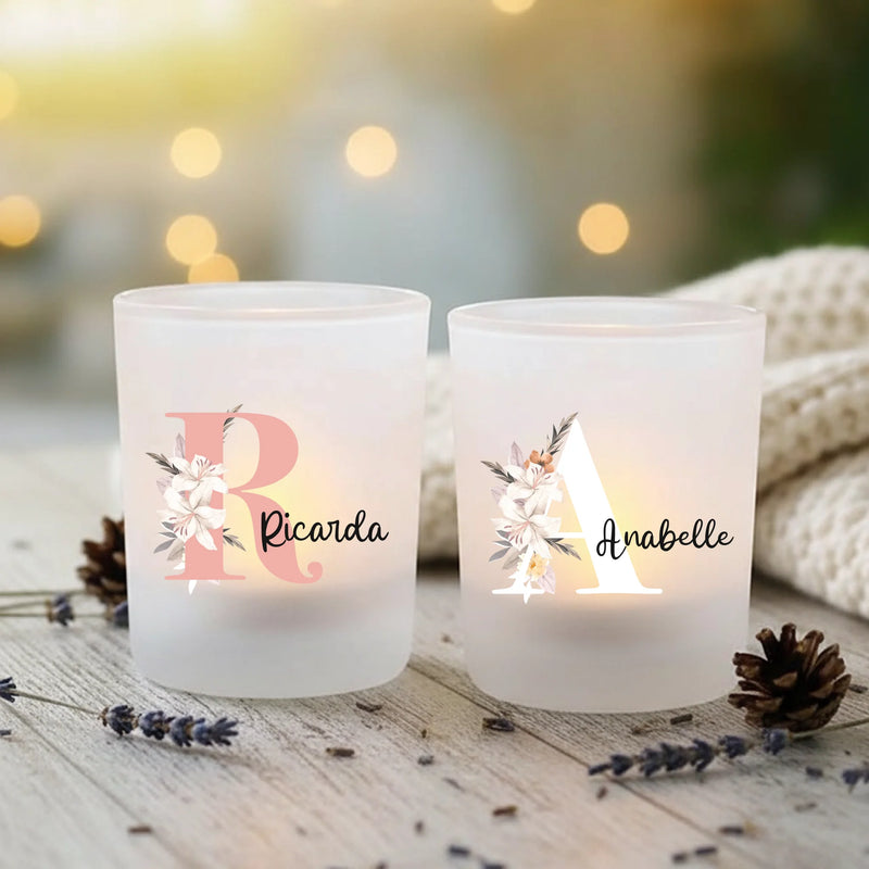Personalisierter Teelichthalter für dich und deine Liebsten mit Initiale und Name von Love & Faith