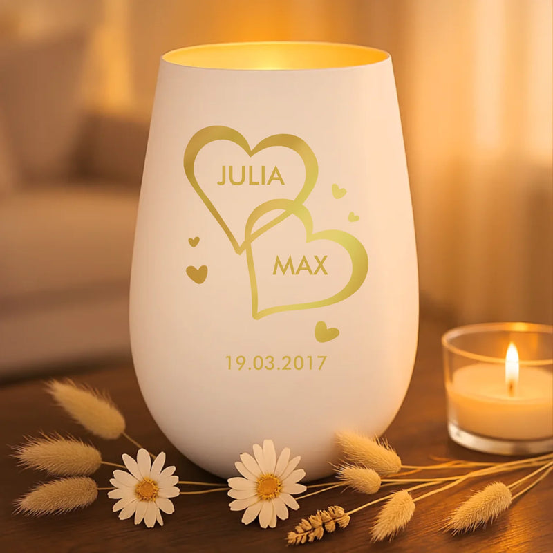 Personalisiertes Windlicht für Paare mit verschiedenen Motiven weiß-gold von Love & Faith