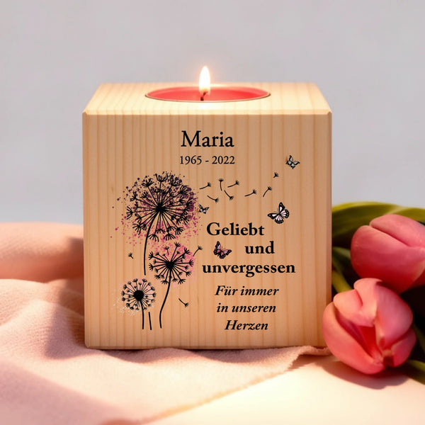 Personalisierter Teelichthalter aus Holz für Angehörige zur Trauer und Andenken an Verstorbene von Love & Faith