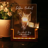 Leuchtender LED Aufsteller zum Jahrestag mit Holzsockel mit Foto vom Brautpaar als Geschenkidee von Love & Faith