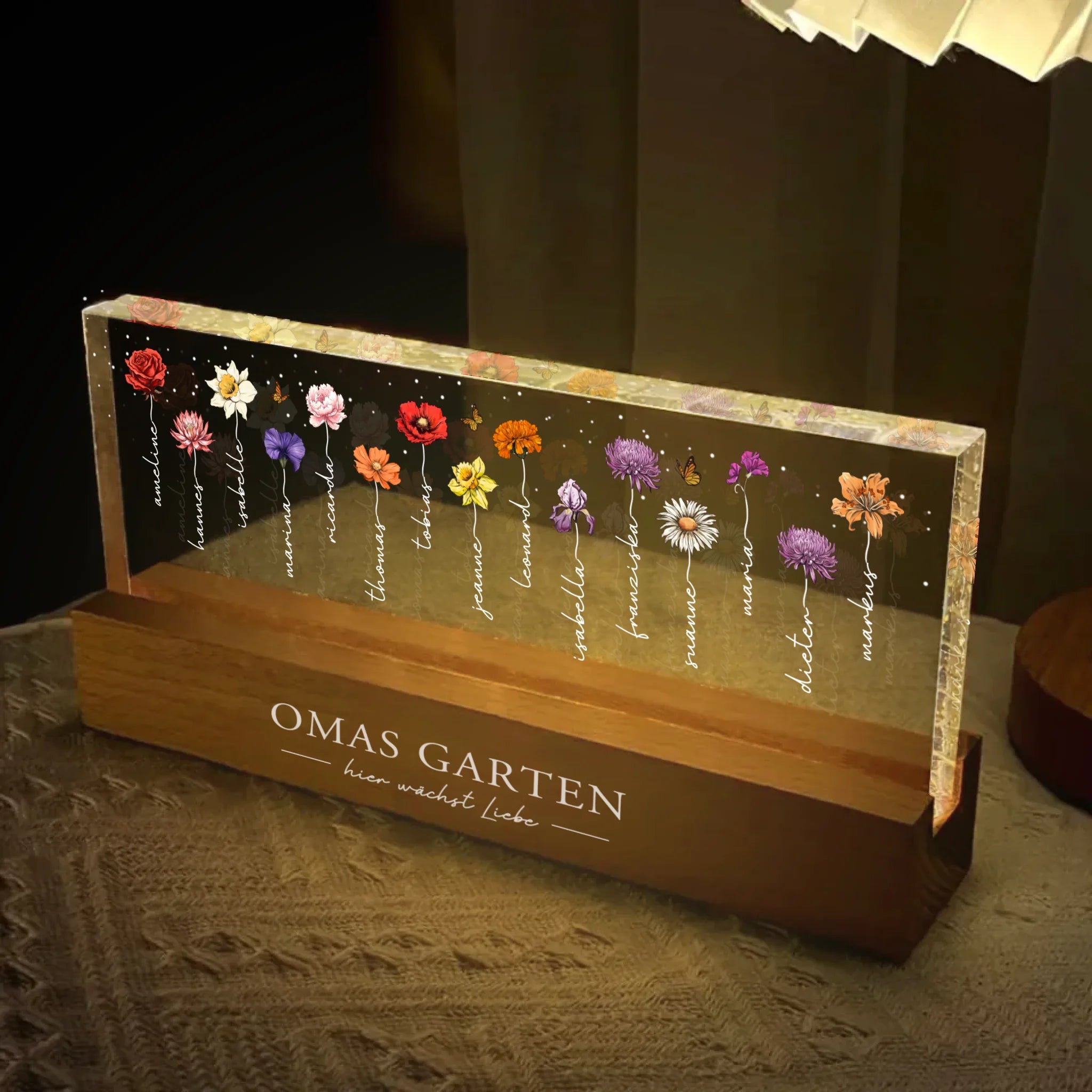 LED Aufsteller 20cm mit Holzsockel mit bis zu 15 Geburtsblumen und Namen personalisieren von Love & Faith