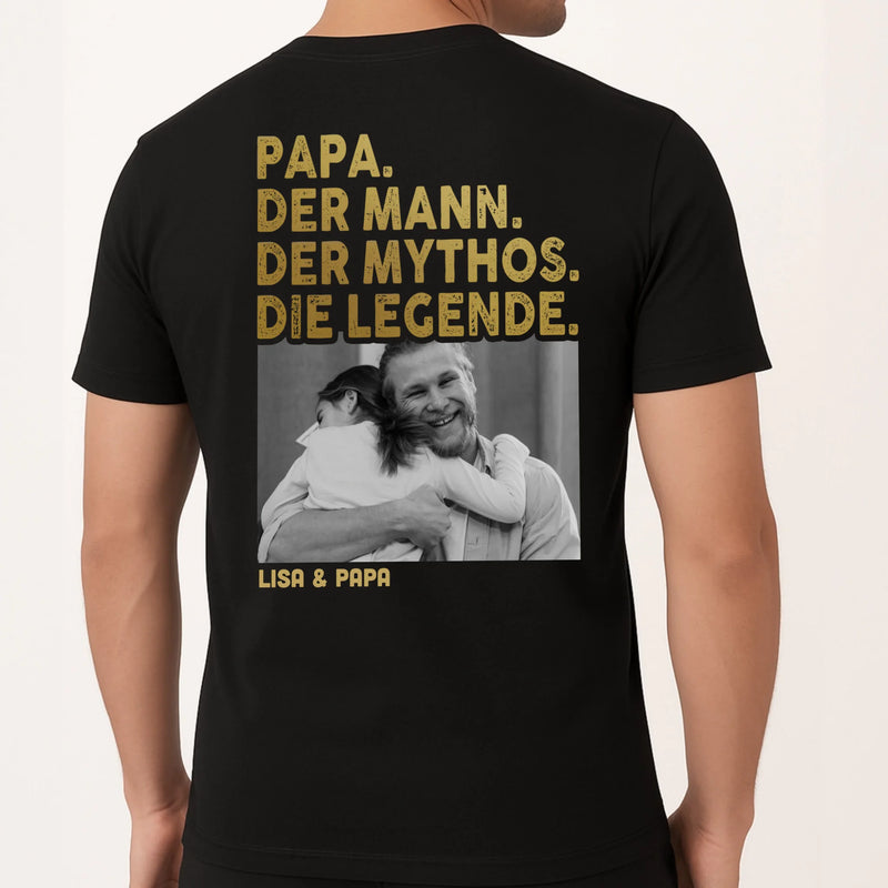 Schwarzes T-Shirt mit Backprint für Papa mit Spruch und eigenem Foto personalisieren mit Love & Faith