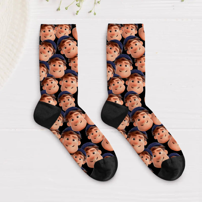 Socken mit eigenen Fotos im Cartoon Stil 39-42 individuell gedruckt von Love & Faith