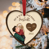 Du. Ich. Passt. - Weihnachtsbaumschmuck mit Namen und Illustration für Paare