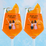2er Set Personalisiertes Weinglas für Besties und Schwestern mit Illustration von Love & Faith