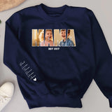 Dunkelblauer Pullover für Papa mit Kindernamen personalisierte Geschenkidee zum Vatertag von Love & Faith