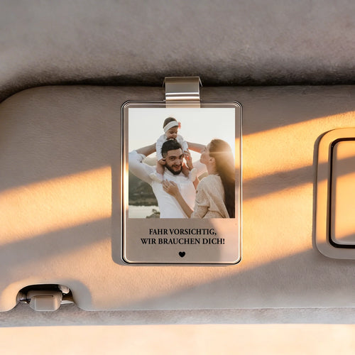 Personalisierter Clip für die Auto Sonnenblende mit Fotoupload Unser Foto