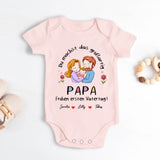 rosa kurzarm Babybody zum Vatertag mit Familienzeichnung und Namen - Papa Geschenk von Love & Faith