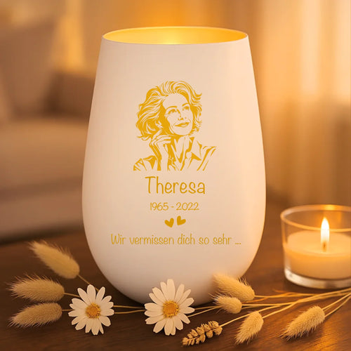 Personalisiertes Windlicht mit Foto als Skizze Wir vermissen dich ...